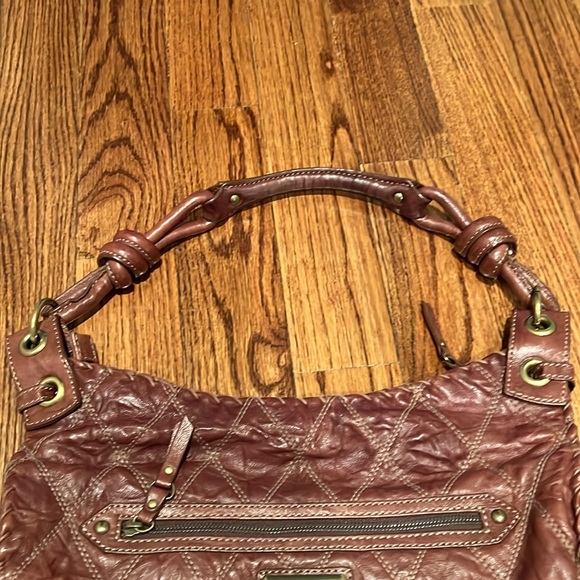 Isabella Fiore chocolate brown hobo handbag - Picture 7 of 13